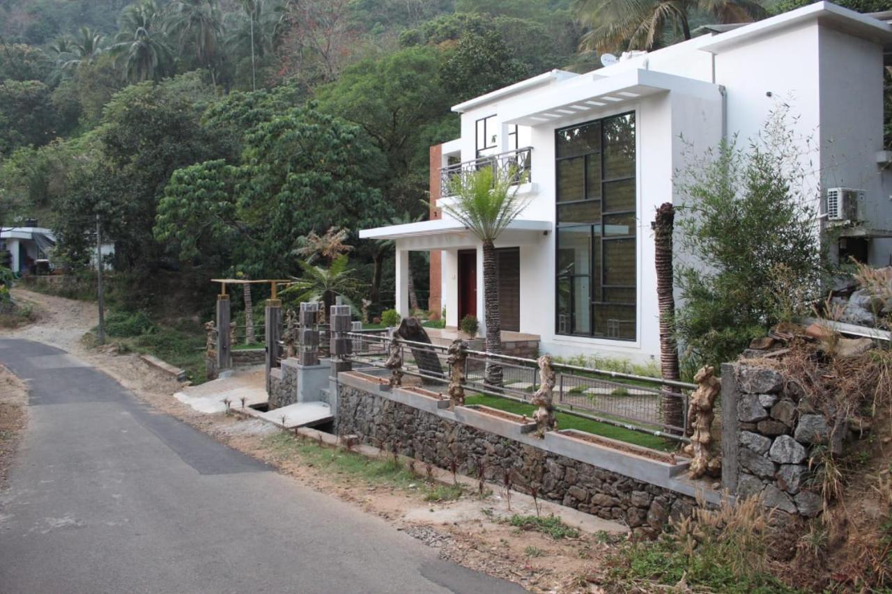 Orchid Villa Pinangode Exterior photo